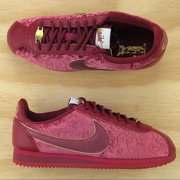 nike cortez se red